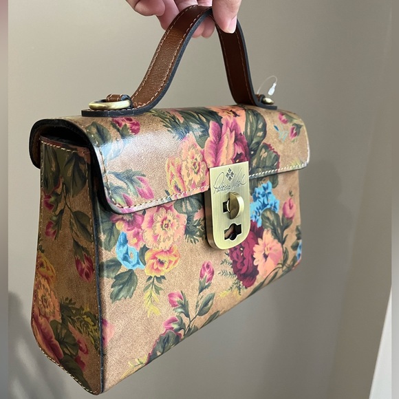 NWT Patricia Nash Carisbrooke Satchel/Vintage Victorian Garden Crossbody Bag - Picture 3 of 9